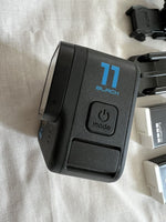 Cargar imagen en el visor de la galería, GoPro Hero 11
