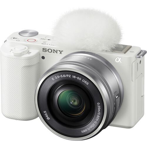 SONY ZV-E10 + 16-50 mm f/3,5-36 OSS + Stativ