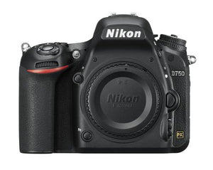 NIKON D750